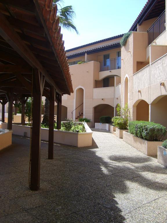 Hotel Grand Cap La Croix-Valmer Exterior foto